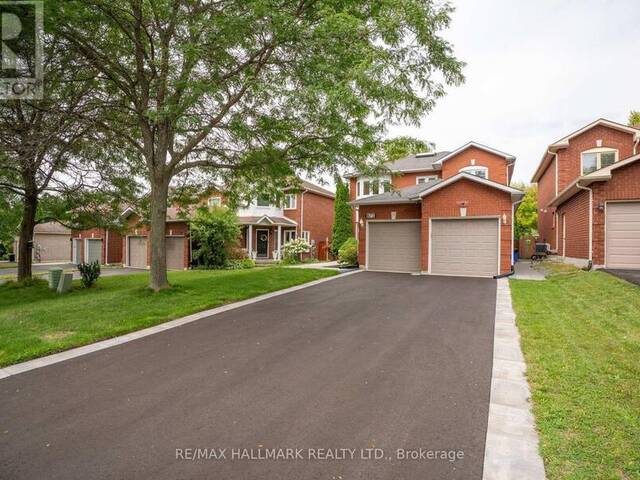 872 HILTON BOULEVARD Newmarket Ontario, L3X 2H8 - 4 Bedrooms Home For Sale