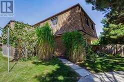 16 - 4018 LONGMOOR DRIVE | Burlington Ontario | Slide Image Twenty-seven