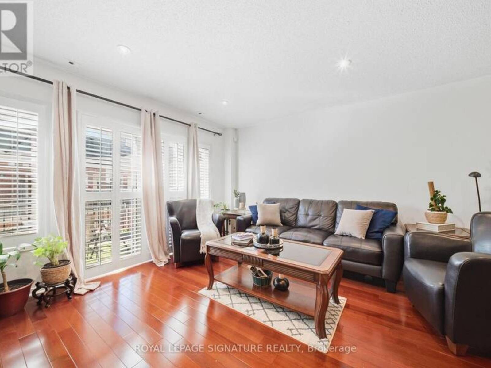 552 - 83 MONDEO DRIVE, Toronto, Ontario M1P 5B6