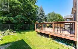 17 RUSHINGBROOK DRIVE | Richmond Hill Ontario | Slide Image Forty-four