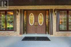17 BLACK WILLOW COURT | Richmond Hill Ontario | Slide Image Ten