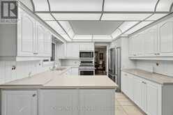 17 BLACK WILLOW COURT | Richmond Hill Ontario | Slide Image Nineteen