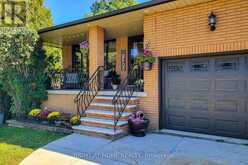 8 HUNTER ROAD | Grimsby Ontario | Slide Image Two