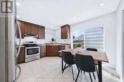 244 GORD CLELLAND GATE | Newmarket Ontario | Slide Image Thirteen