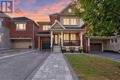 244 GORD CLELLAND GATE | Newmarket Ontario | Slide Image Two
