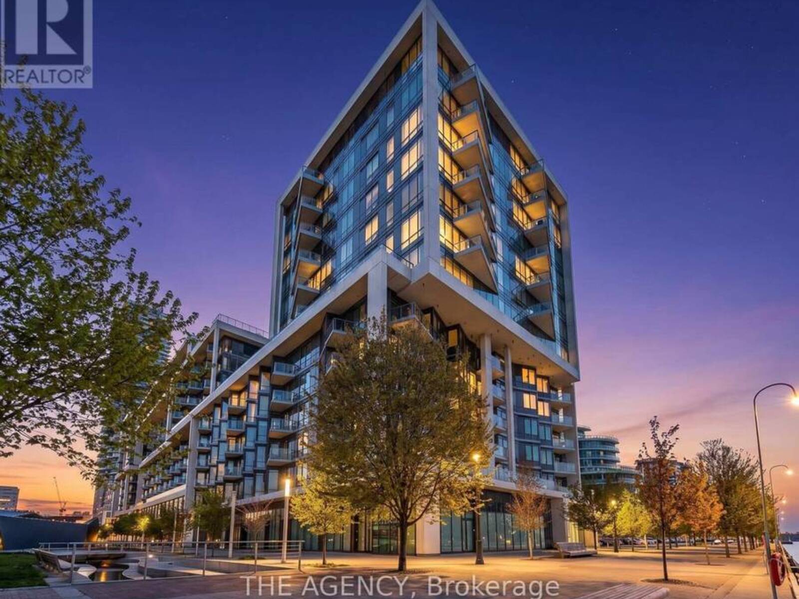 530 - 55 MERCHANTS' WHARF, Toronto, Ontario M5A 0P2