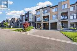 233 VIVANT STREET | Newmarket Ontario | Slide Image Two