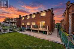 122 SAWMILL ROAD | Toronto Ontario | Slide Image Forty-seven