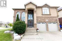 62 GERBER MEADOWS DRIVE | Wellesley Ontario | Slide Image Two