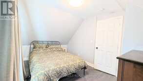 160 GLENDALE AVENUE N | Hamilton Ontario | Slide Image Seventeen