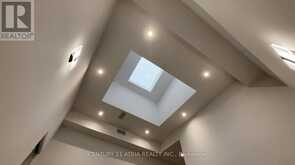 6 PARK STREET | Toronto Ontario | Slide Image Nine