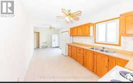 252 BLOOR STREET E | Oshawa Ontario | Slide Image Five