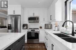 69 STEPHANIE LANE | Barrie Ontario | Slide Image Seventeen