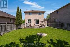 69 STEPHANIE LANE | Barrie Ontario | Slide Image Six