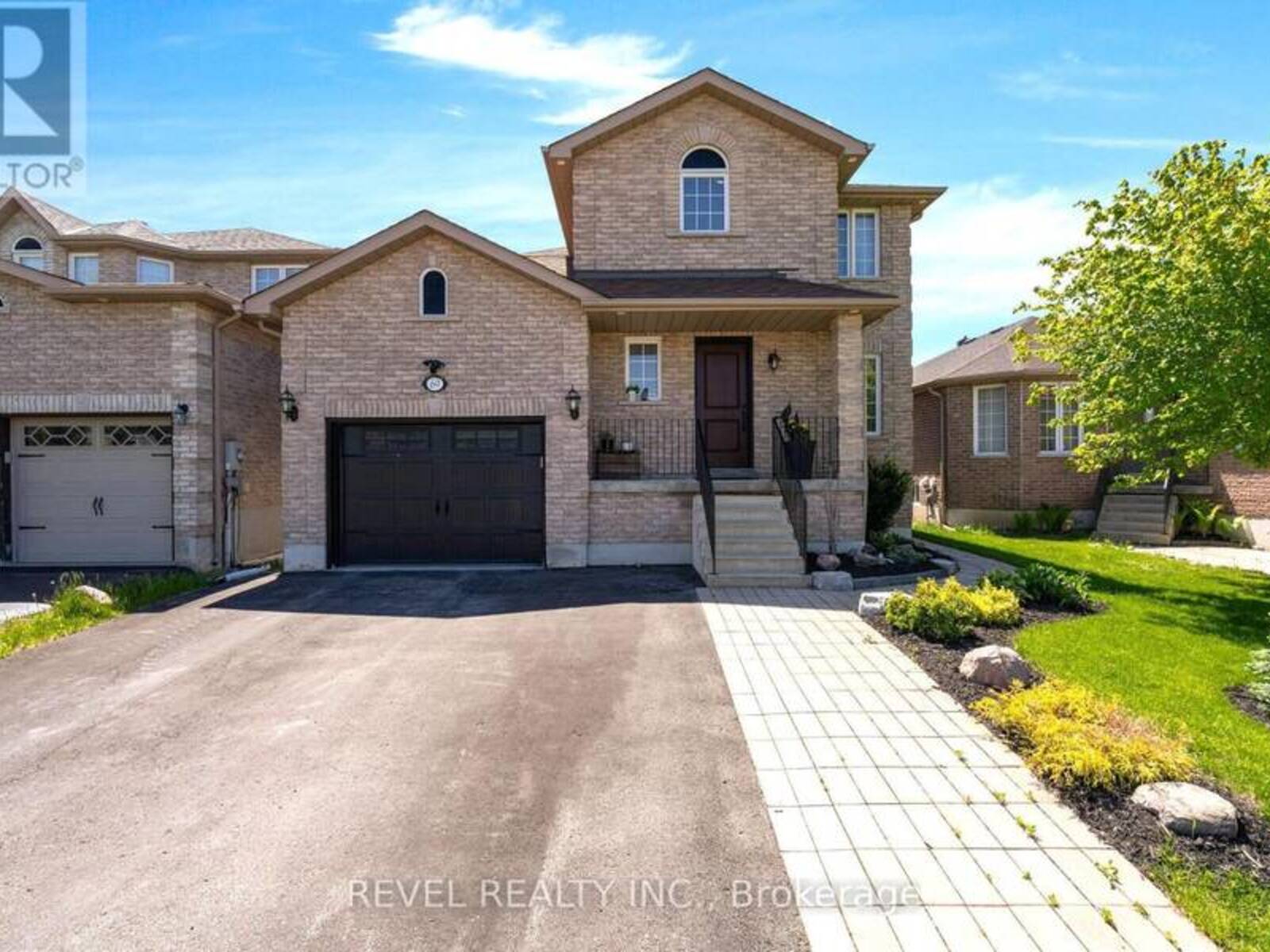 69 STEPHANIE LANE, Barrie, Ontario L4N 0V9