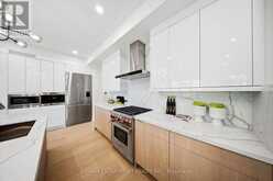 14 KENTROYAL DRIVE | Toronto Ontario | Slide Image Ten