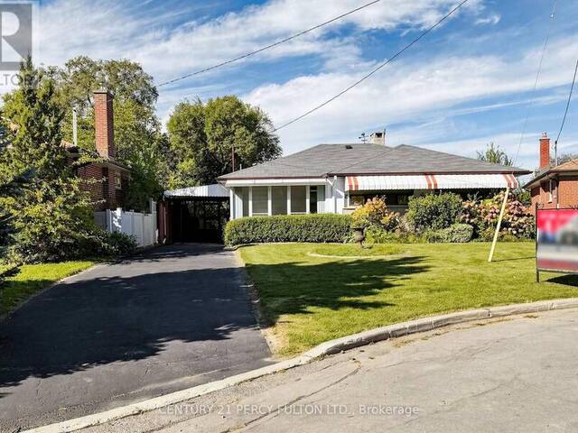 8 WALLBRIDGE COURT Toronto Ontario, M2R 1W1 - 3 Bedrooms Home For Sale