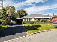 8 WALLBRIDGE COURT Toronto Ontario, M2R 1W1