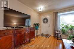 217 NORTH STREET E | Tillsonburg Ontario | Slide Image Twelve