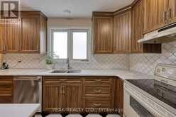 217 NORTH STREET E | Tillsonburg Ontario | Slide Image Nineteen