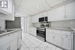 35 PERTH ROAD | Kitchener Ontario | Slide Image Nine