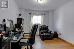 407 GLENASHTON DRIVE | Oakville Ontario | Slide Image Eleven