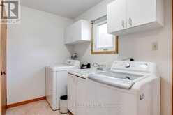 407 GLENASHTON DRIVE | Oakville Ontario | Slide Image Twenty
