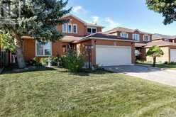 407 GLENASHTON DRIVE | Oakville Ontario | Slide Image Two
