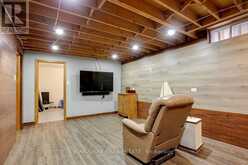 407 GLENASHTON DRIVE | Oakville Ontario | Slide Image Thirty-three