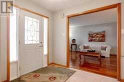 407 GLENASHTON DRIVE | Oakville Ontario | Slide Image Five