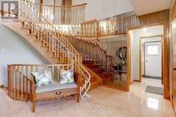 407 GLENASHTON DRIVE | Oakville Ontario | Slide Image Six