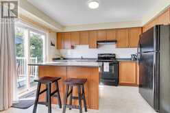 65 IAN DRIVE | Georgina Ontario | Slide Image Thirteen