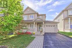 65 IAN DRIVE | Georgina Ontario | Slide Image Three