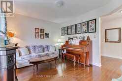 65 IAN DRIVE | Georgina Ontario | Slide Image Nine