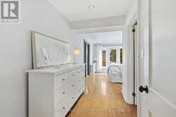 7 ANDERSON AVENUE | Toronto Ontario | Slide Image Twelve