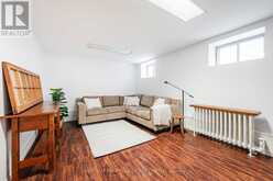 7 ANDERSON AVENUE | Toronto Ontario | Slide Image Nineteen