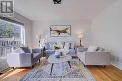 750 IRVING TERRACE | Milton Ontario | Slide Image Nine