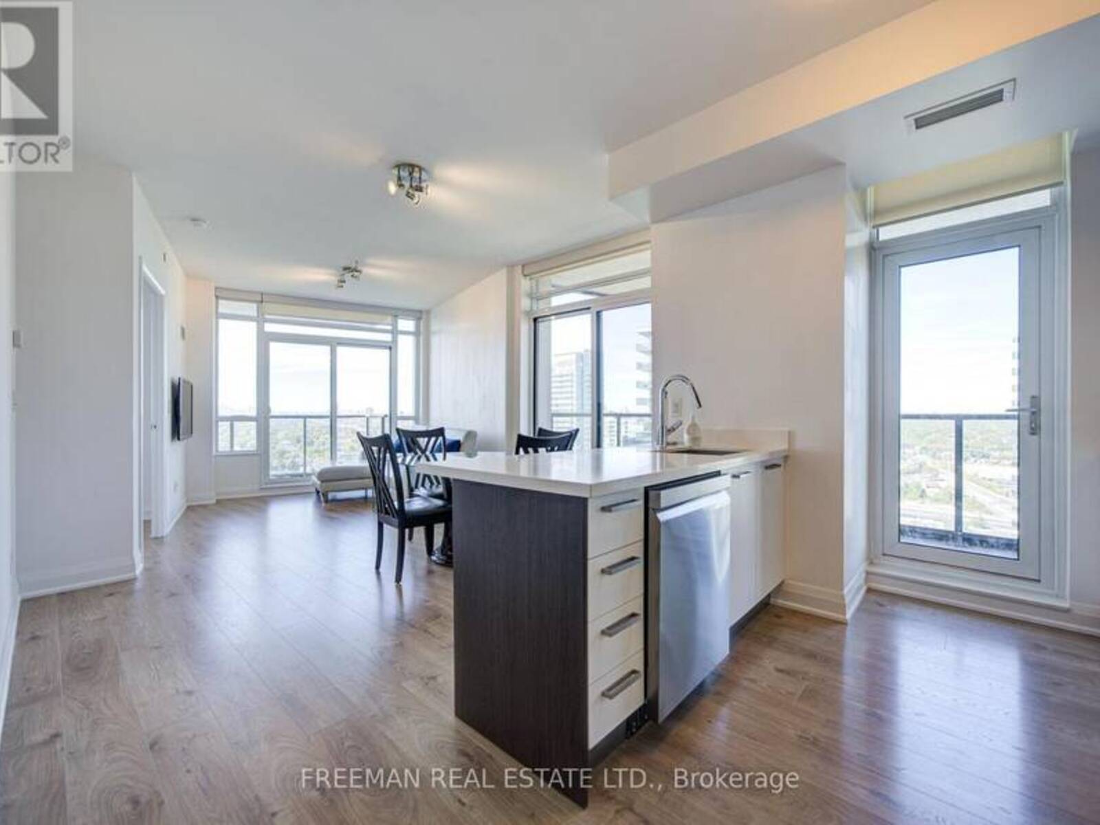 2305 - 36 PARK LAWN ROAD, Toronto, Ontario M8V 0E5