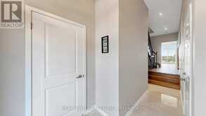 3151 MINTWOOD CIRCLE | Oakville Ontario | Slide Image Three
