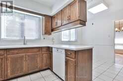2 ALLVIEW CRESCENT | Toronto Ontario | Slide Image Eleven