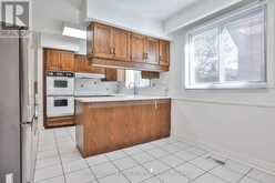 2 ALLVIEW CRESCENT | Toronto Ontario | Slide Image Nine
