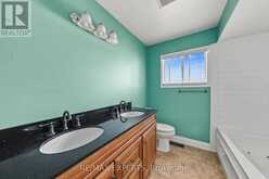 97 CECIL STREET | Angus Ontario | Slide Image Seventeen