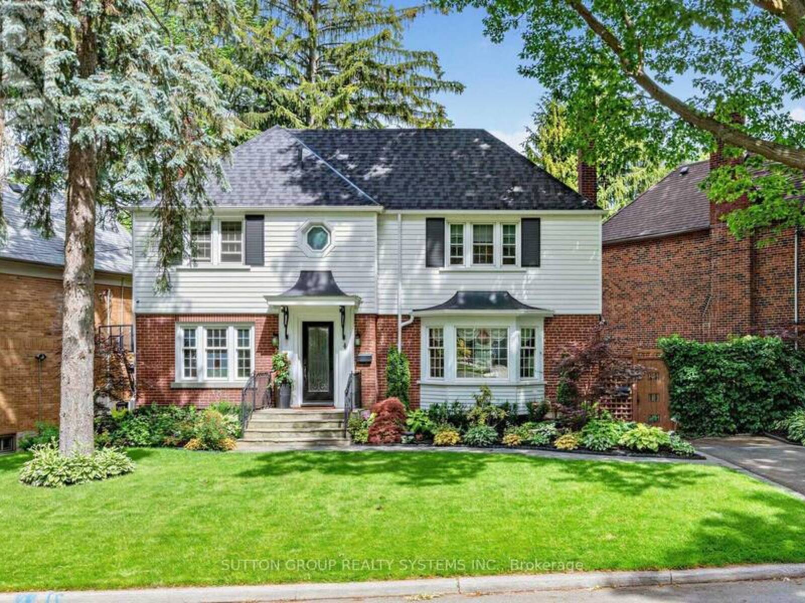 4 BRULE CRESCENT, Toronto, Ontario M6S 4H9