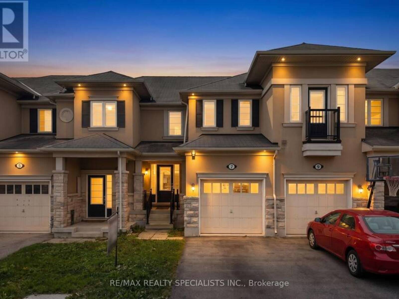 7 STOTTS TERRACE, Toronto, Ontario M1C 0C8