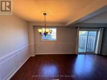 52 ROBBIE CRESCENT | Ajax Ontario | Slide Image Twelve