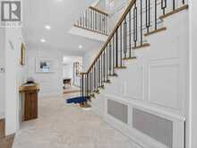 11 ORMSBY CRESCENT | Toronto Ontario | Slide Image Six
