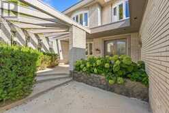 23 BROCKINGTON CRESCENT | Toronto Ontario | Slide Image Three