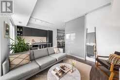 502 - 377 MADISON AVENUE | Toronto Ontario | Slide Image Eight