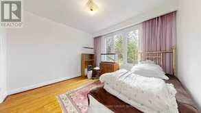 108 YORK DOWNS DRIVE | Toronto Ontario | Slide Image Nineteen