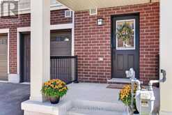 55 KENNETH KIRBY LANE | Whitchurch-Stouffville Ontario | Slide Image Three